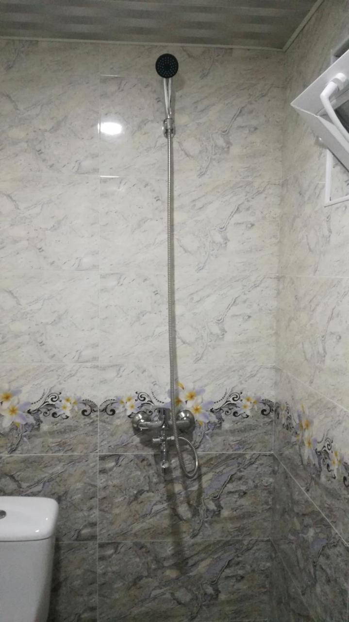 Zukas Hause Hotel Ахалцихе Екстериор снимка